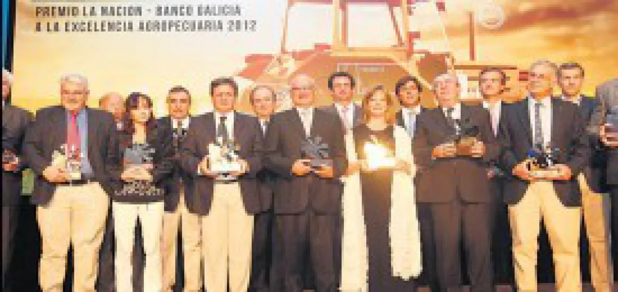 Estancia El Bordo de las Lanzas recibió el Premio a la Excelencia Agropecuaria